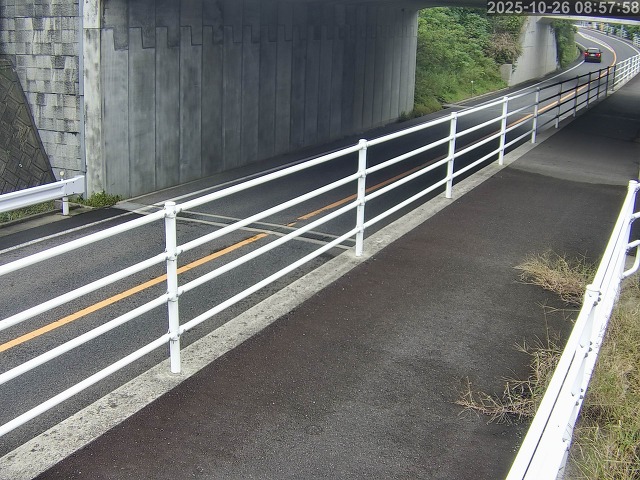 倉吉市小田【JR立体交差】