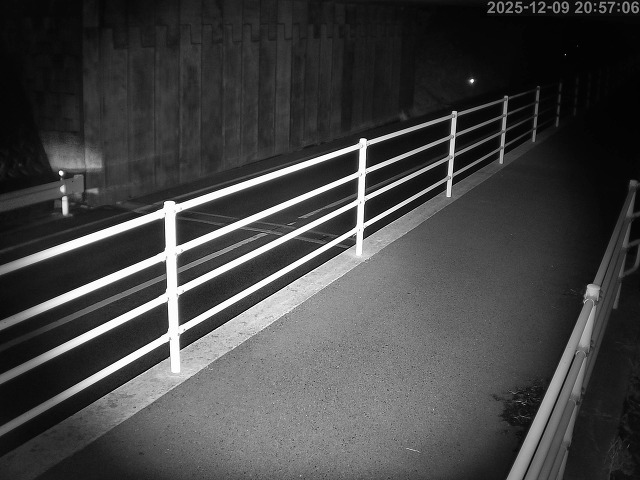 倉吉市小田【JR立体交差】