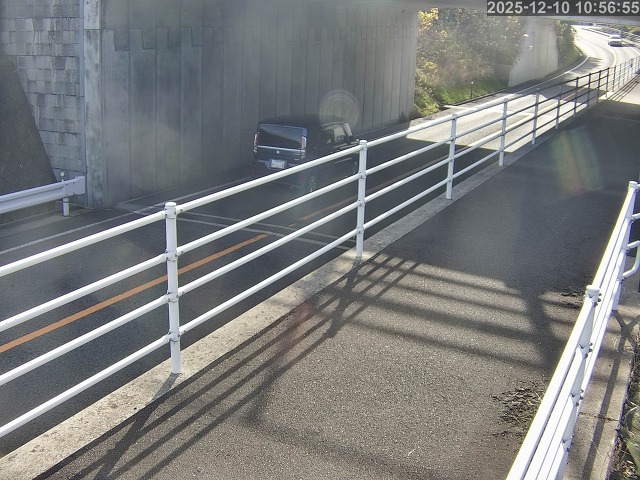 倉吉市小田【JR立体交差】