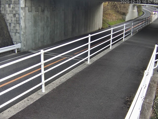 倉吉市小田【JR立体交差】