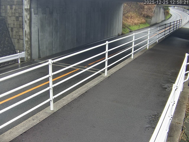 倉吉市小田【JR立体交差】