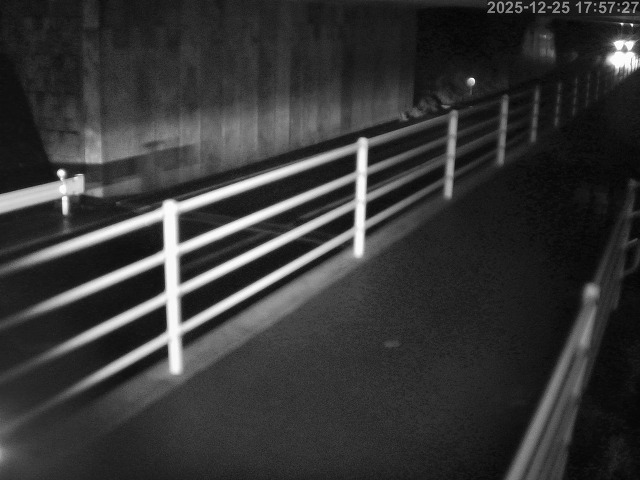 倉吉市小田【JR立体交差】